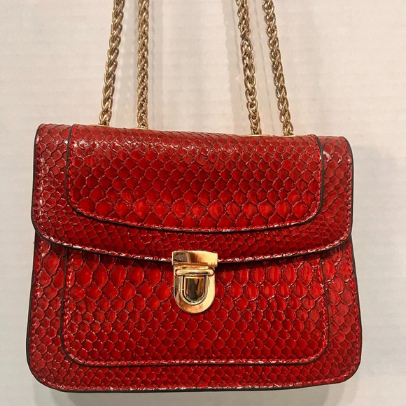 Mellow World Red Faux Snakeskin bag - Picture 1 of 14